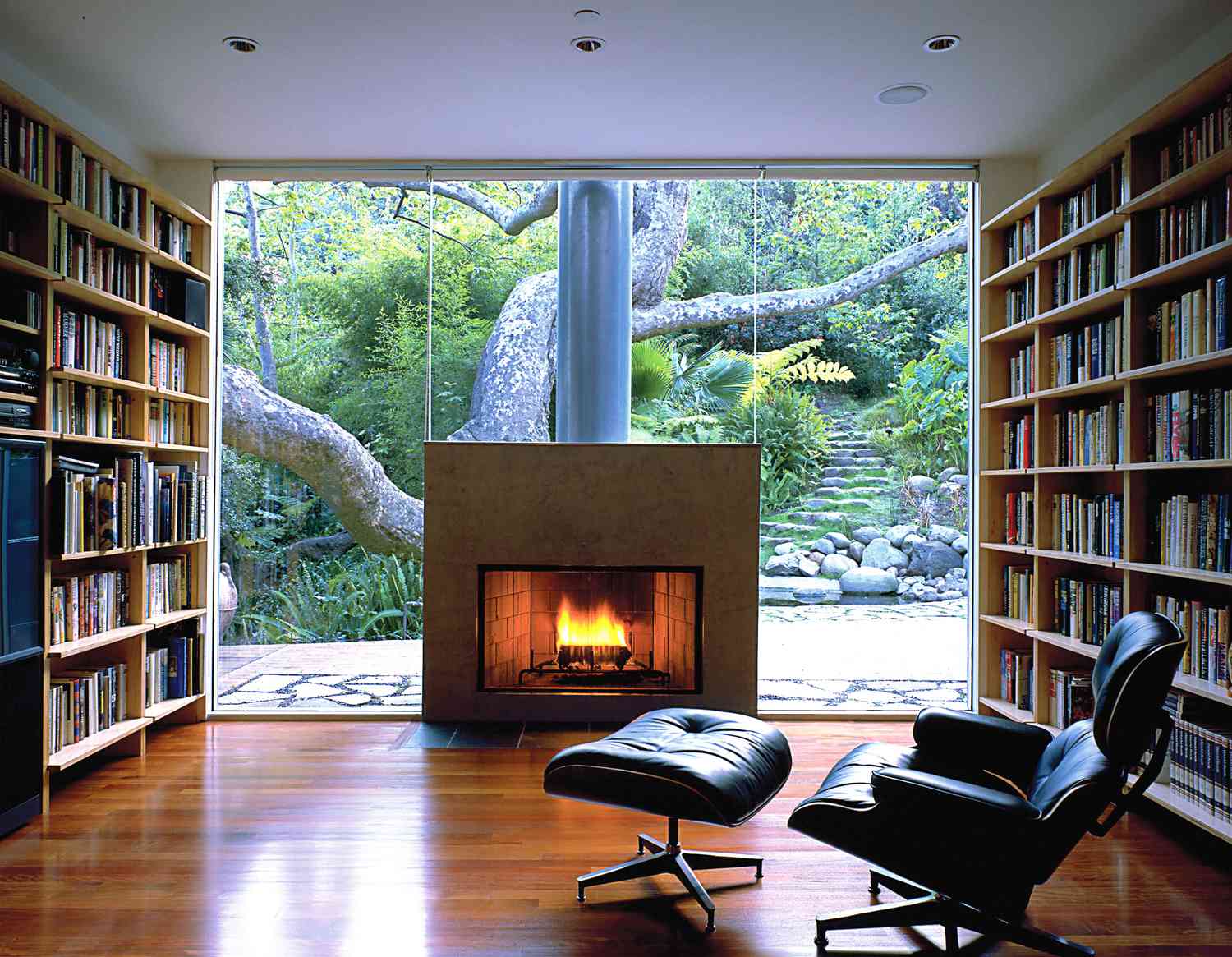 How to create a luxury home library