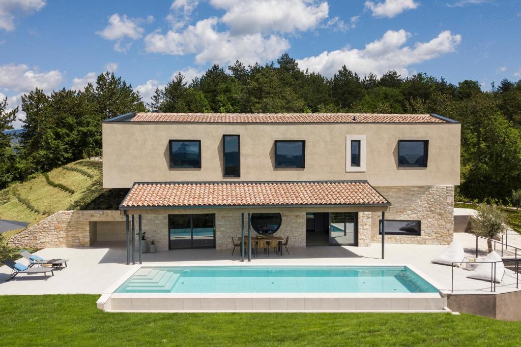 A Luxurious Countryside Retreat in Istria